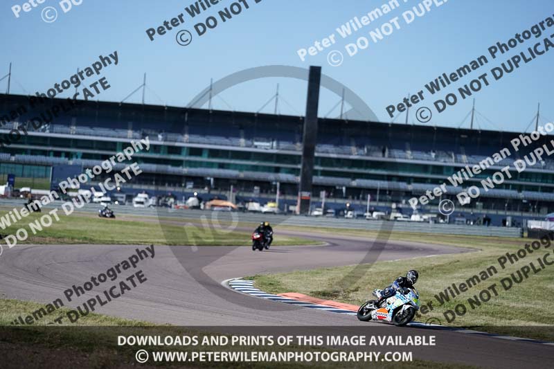 Rockingham no limits trackday;enduro digital images;event digital images;eventdigitalimages;no limits trackdays;peter wileman photography;racing digital images;rockingham raceway northamptonshire;rockingham trackday photographs;trackday digital images;trackday photos